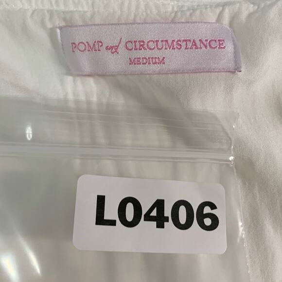 Pomp and Circumstance M White Button Front Eyelet Detail Top 100% Cotton - Picture 3 of 9